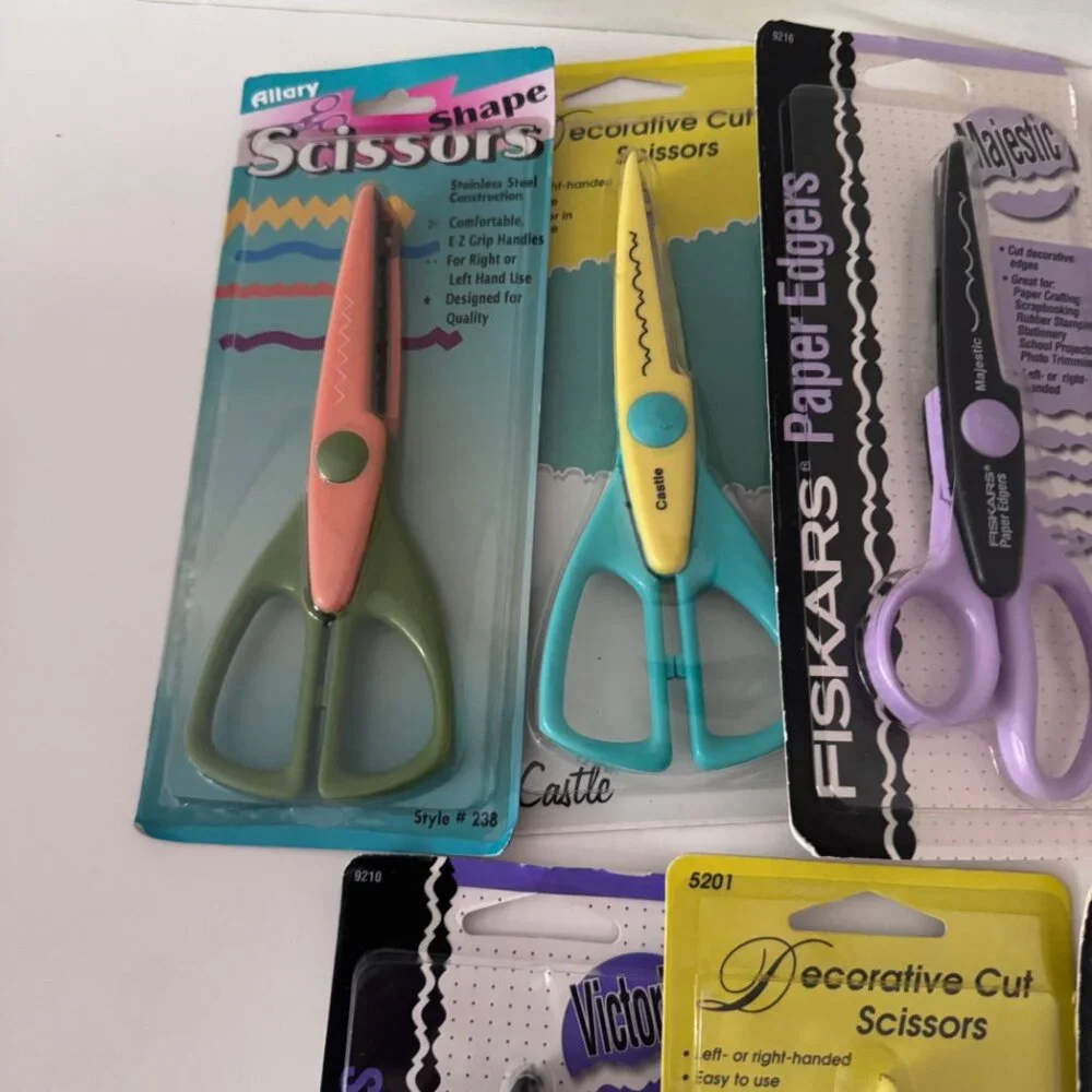 New Fiskars Paper Edgers and Decorative Cut Scissors Lot 9 pair of scissors